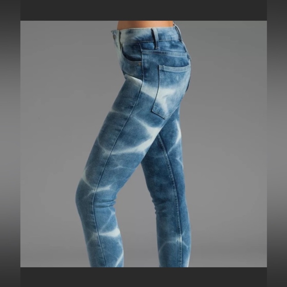 Cheap Monday Bonjour Flame Tie Dye Blue Denim Jeans NWT - Picture 2 of 16